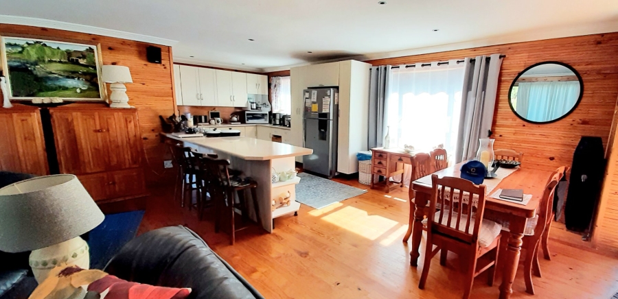 4 Bedroom Property for Sale in Dolphin Creek Golf Estate Western Cape